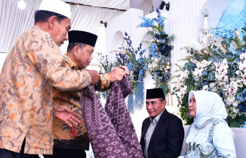 Masyarakat Labusel Bangga Pada Edy Rahmayadi