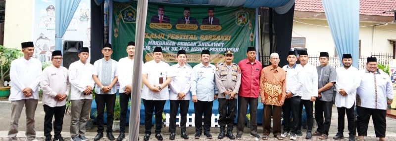 Festival Barzanji Marhaban Dan Shalawat Majelis Ta'lim Se-Kecamatan Medan Perjuangan