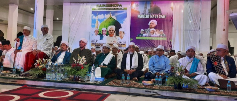 Lantunan Sholawat Warnai Penutupan Maulid Arbain Di Lapangan Astaka