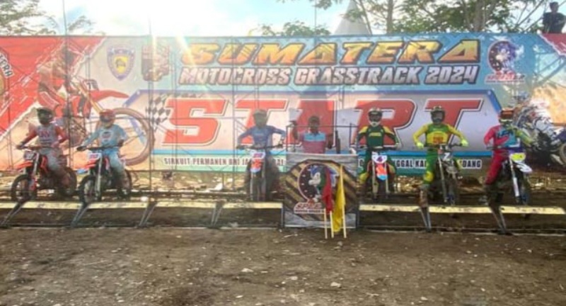 Ratusan Starter Ramaikan Sumatera Motocross Dan Grasstrack 2024