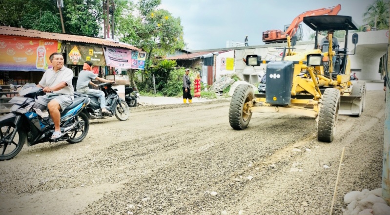 Jalan Danau Marsabut Mulai Diperbaiki, Warga Sambut Gembira: Terima Kasih Pemko Medan