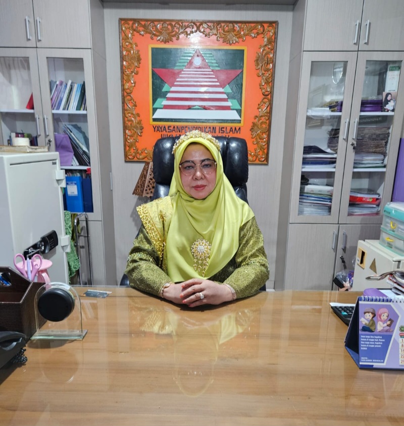 Hj Hikmatul Fadhillah: Hari Guru Momen Tingkatkan Kualitas Diri