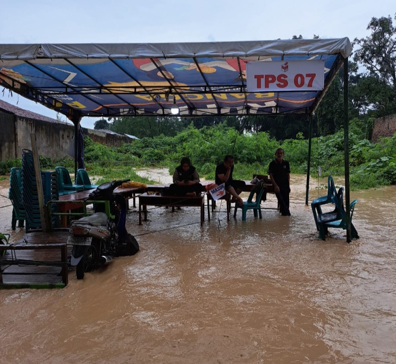 Medan Banjir, 21 TPS Di Kelurahan Tanjung Gusta Kebanjiran