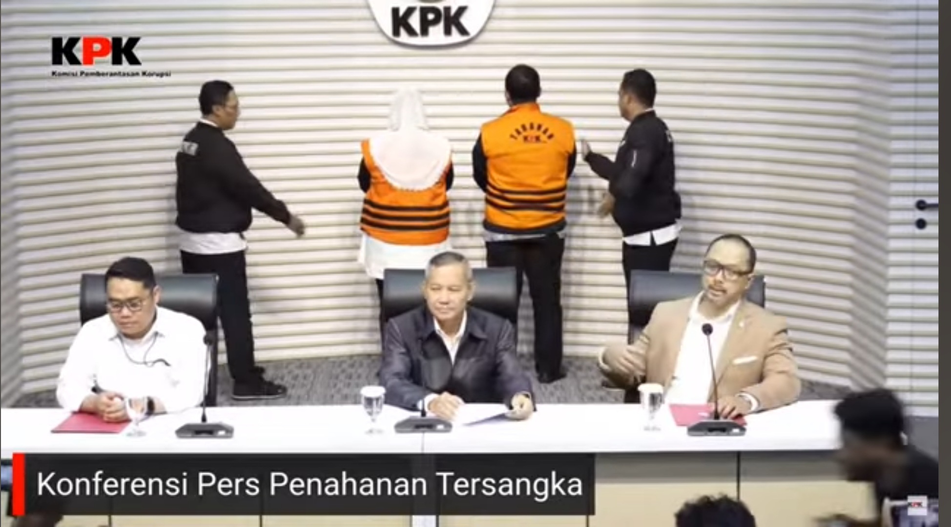 Diduga Terima Gratifikasi, Wali Kota Semarang Beserta Suami Ditahan KPK