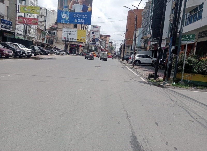 Jukir Liar Tanpa Identitas Resmi Resahkan Warga Jl. MT Haryono
