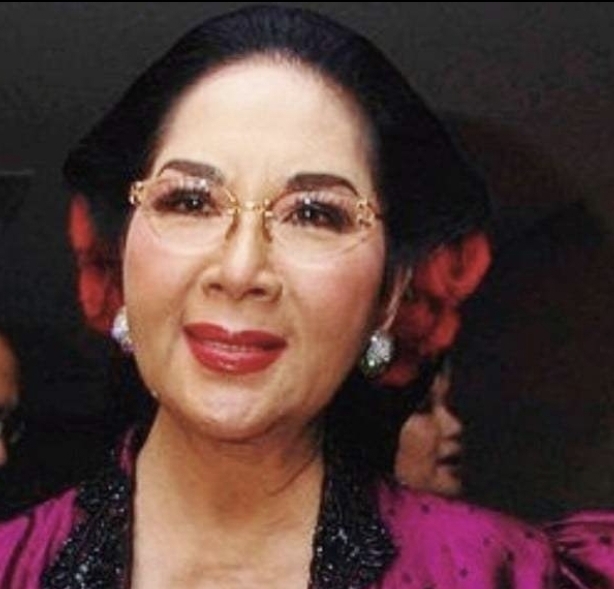 Artis Legendaris Titiek Puspa Meninggal Dunia dalam Usia 87 Tahun