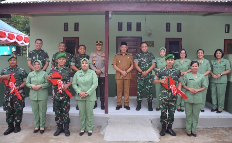 Kunjungi Korem 023/KS, Pangdam I/BB Resmikan Renovasi Rumah Dinas Prajurit