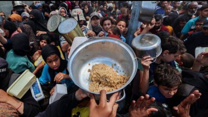 31 Warga Palestina Tewas Ditembaki Saat Antre Makanan