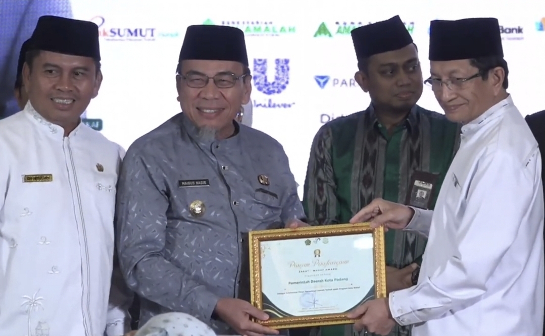 Peaceful Muharam 1447 H, Kemenag Beri Penghargaan kepada Kolaborator Terbaik Program Zakat dan Wakaf