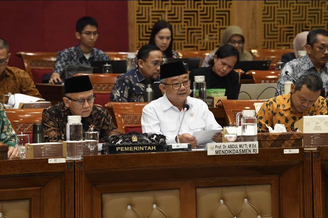 Rp67,6 Triliun Tambahan Anggaran Kemdikdasmen  Disetujui DPR