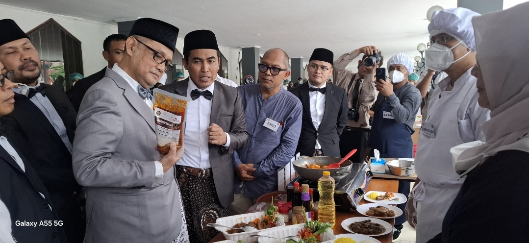 Menhaj Uji Cita Rasa Makanan Haji, Pastikan Sesuai Lidah dan Gizi Jamaah