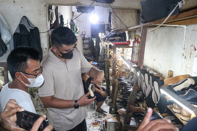 Pemko Medan Beli Sepatu UMKM, 2022 Transaksi Capai 2,06 Miliar