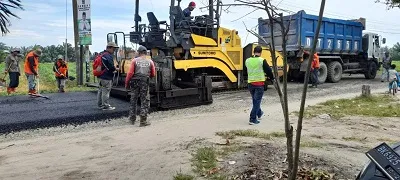 <strong>Anggota DPRD Sumut H Azmi Yuli Sitorus Apresiasi Jalan Provinsi Lintas Timur Terus Dikerjakan</strong>