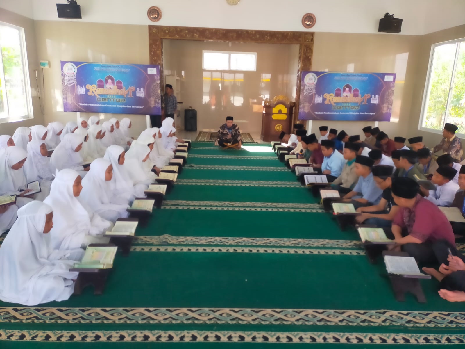 RC Membina Mental, SipiritualSiswa SMP Swasta Ar-Rahman Percut