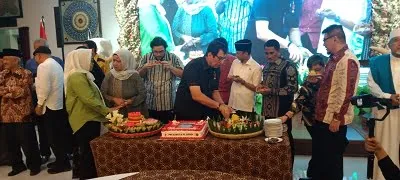 Gelar Syukuran HUT Ke 72 Rahmat Shah Akui Selalu Disiplin Kerja Keras Tanpa Pamrih