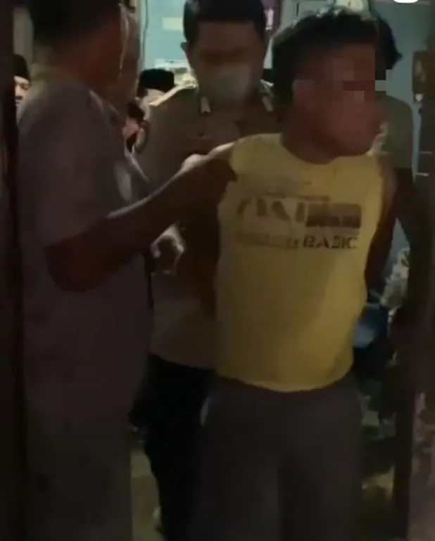 Polisi Bekuk Pria Diduga Menganiaya Adik Dan Ibunya