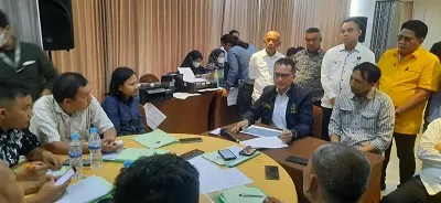 Wagubsu Buka UKW SPS -PWI, Jadikan Wartawan Profesional