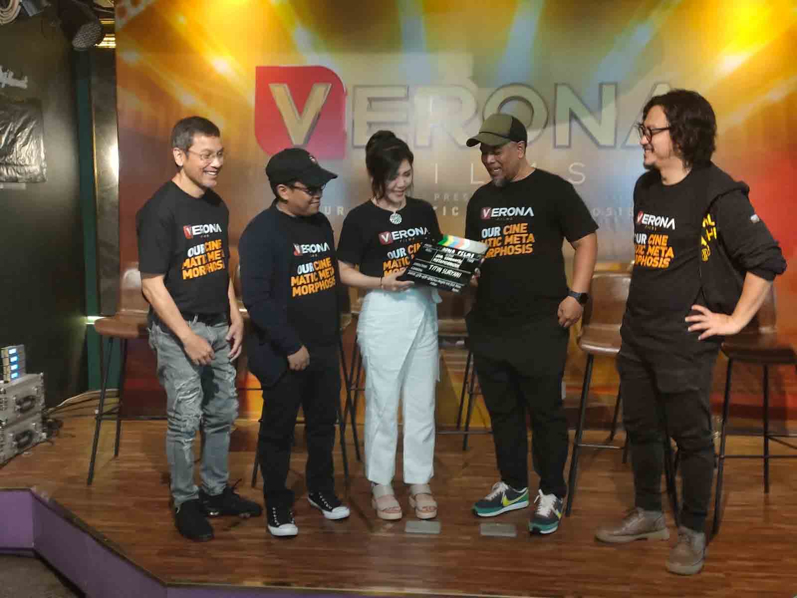 Verona Pictures Bermetamorfosiske Industri Perfilman Nasional