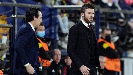 Michael Carrick Resmi Jadi Pelatih MU