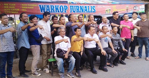Jurnalis Titip Pesan Untuk Mantan Kapolda Sumut Oegroseno