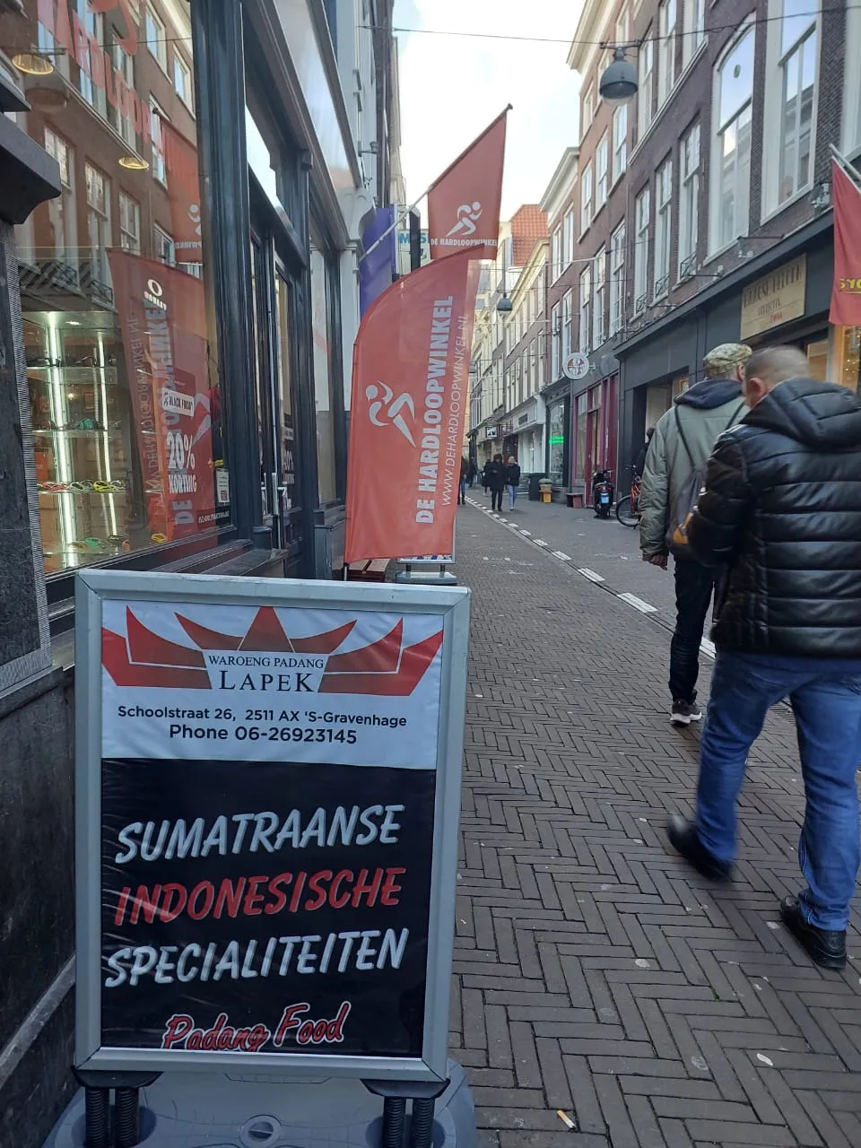<strong>Kuliner Padang Di Belanda</strong>