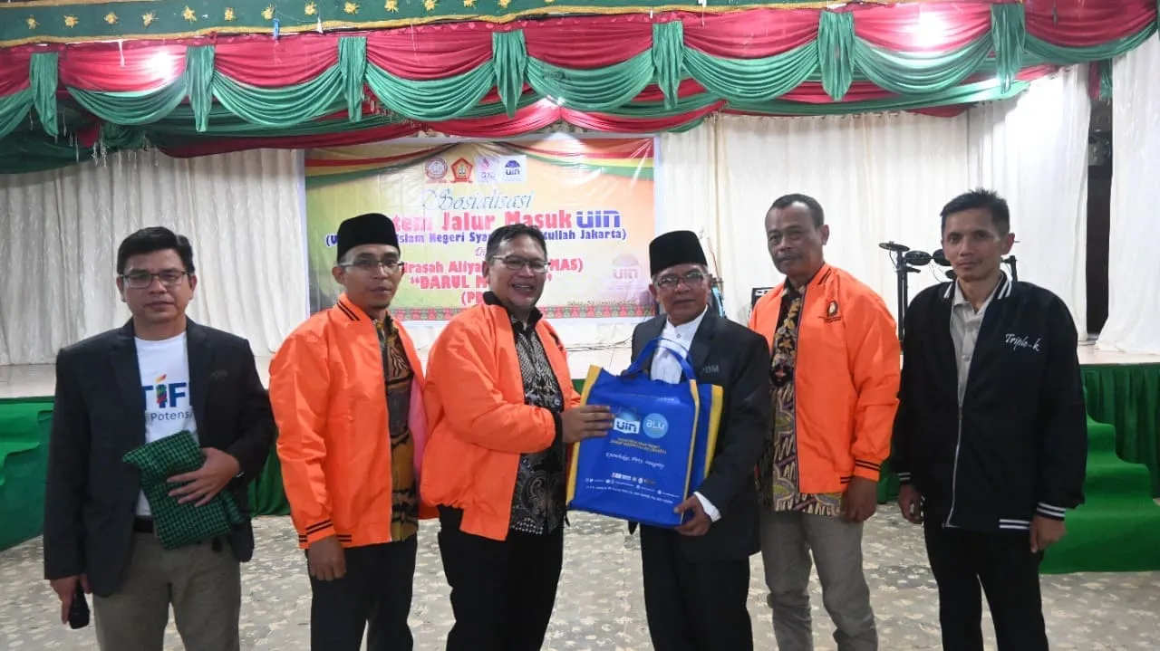 Pejabat UIN Syarif Hidayatullah Jakarta Kunjungi Pesantren Darul Mursyid