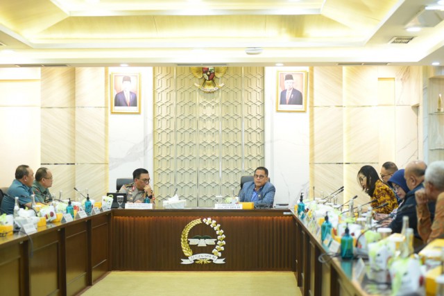 Setjen DPR - Lemhannas Rapat Persiapan Orientasi Bagi Calon Anggota DPR RI Terpilih Periode 2024-2029