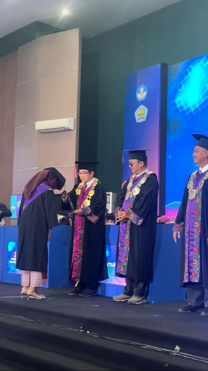 Polmed Wisuda 1.697 Lulusan, Direktur: Kegagalan Kunci Menuju Kesuksesan