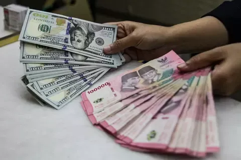 Rupiah Diproyeksi Melemah Ke Level Rp17.850 Saat Libur Idul Adha