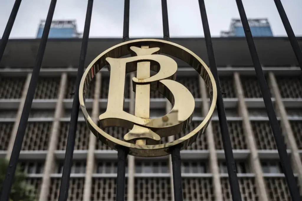 Rupiah Terpuruk Ke Rp17.500 per Dolar AS, BI Berikan Penjelasan
