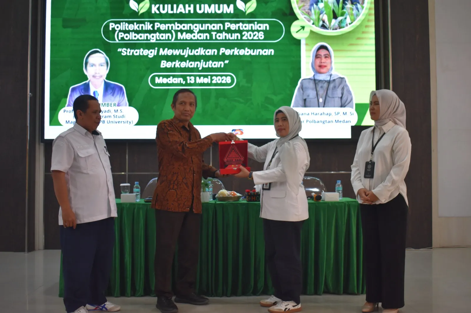 Strategi Perkebunan Kelapa Sawit Berkelanjutan Jadi Pokok Bahasan Kuliah Umum Polbangtan Kementan