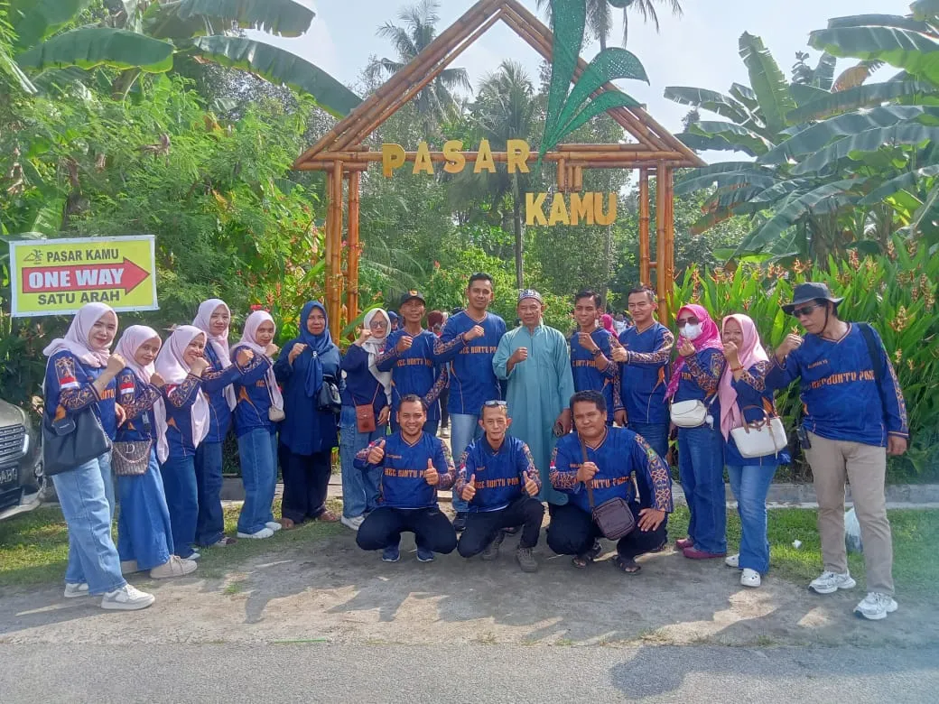 Rombongan Kecamatan Buntu Pane Berwisata dan Bersilaturahmi ke Pasar Kamu