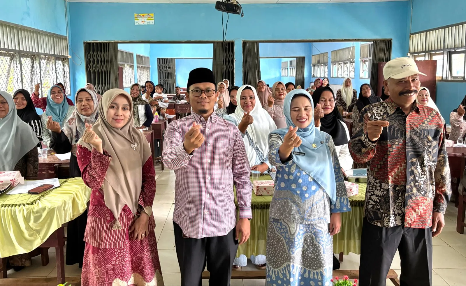 Dr Hamka: Sinergi Orang Tua, Sekolah Dan Pemanfaatan Teknologi, Kunci Sukses Lahirkan Siswa Berprestasi Dan Berkarakter