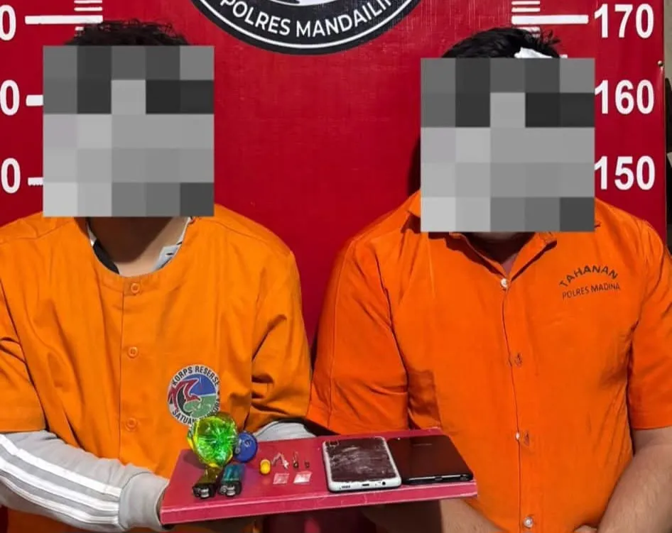 Satres Narkoba Polres Madina Ringkus Dua Pria Sedang Pesta Sabu di Panyabungan Tonga