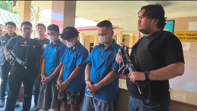 Polisi Tangkap Dua Begal Sadis di Medan Deli, Sepeda Motor Korban Dijual  di Marketplace