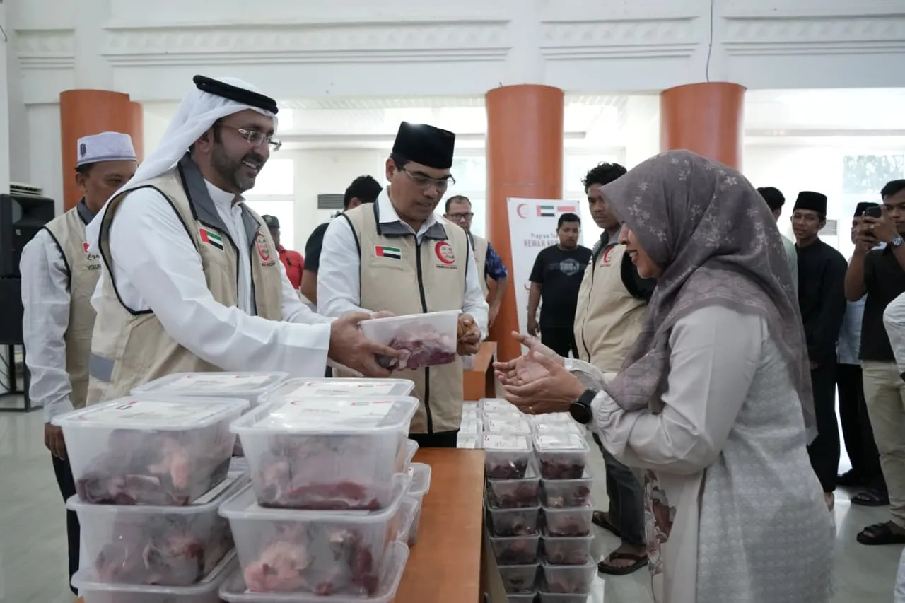 Didukung UEA, UIN Ar-Raniry Distribusikan 64 Sapi Kurban