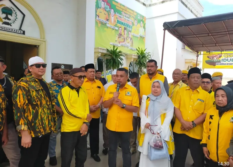 DPD Partai Golkar Sumut Sembelih 18 Hewan Kurban