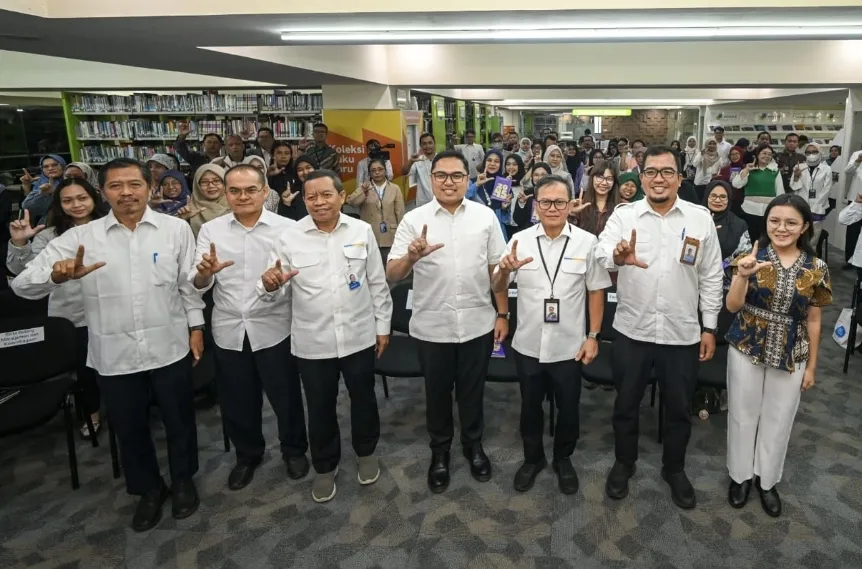 Mendekatkan Buku kepada Masyarakat, Kemendikdasmen Resmikan Pojok SIBI