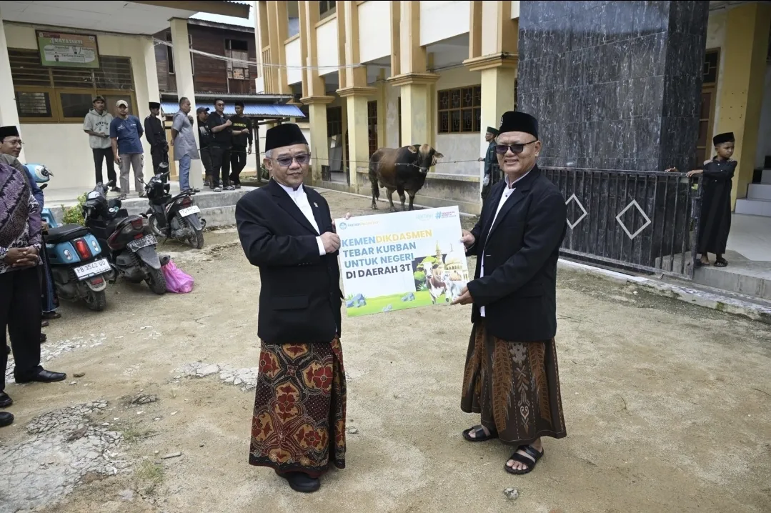 159 Hewan Kurban Kemendikdasmen Disebar ke-36 Provinsi, Mendikdasmen: Sarana Tingkatkan Taqwa dan Peduli Sesama