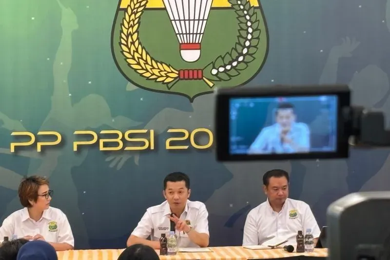 Tanpa Prestasi Thomas-Uber, PBSI Potensi Ganti Pelatih