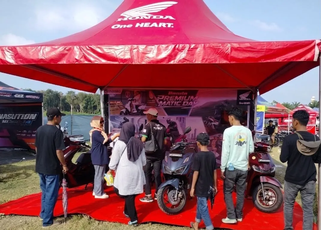 Honda Premium Matic Day Ramaikan  Kejurnas Grasstrack Sumatera Putaran 2