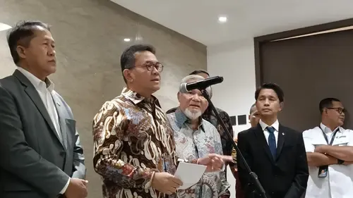 Indonesia-Filipina Sepakati Barter Dagang Tanpa Dolar AS, Baja Ditukar Bijih Besi