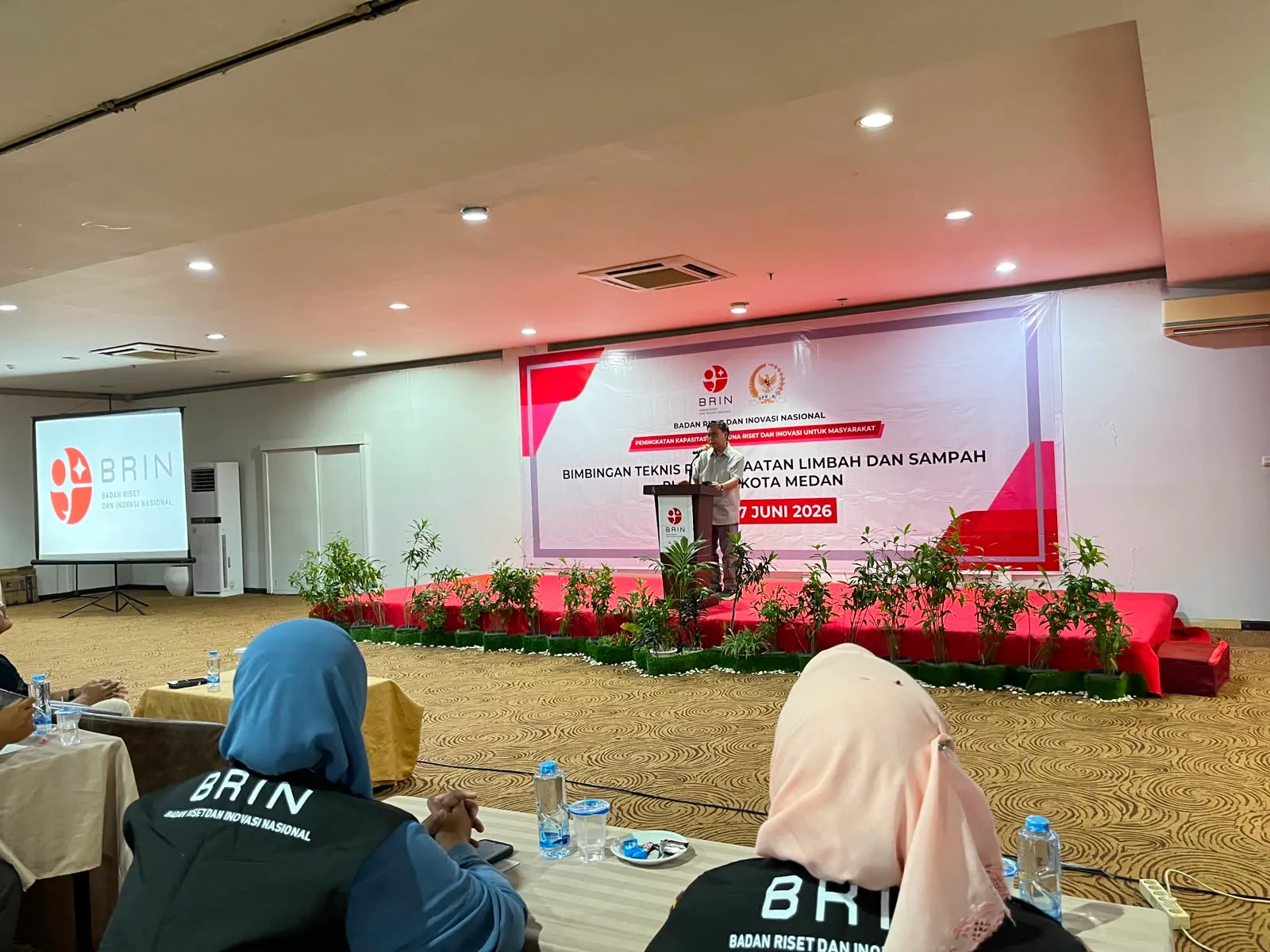 Bimtek Pemanfaatan Limbah dan Sampah Plastik Kota Medan, Sofyan Tan ingatkan Kesadaran Daur Ulang