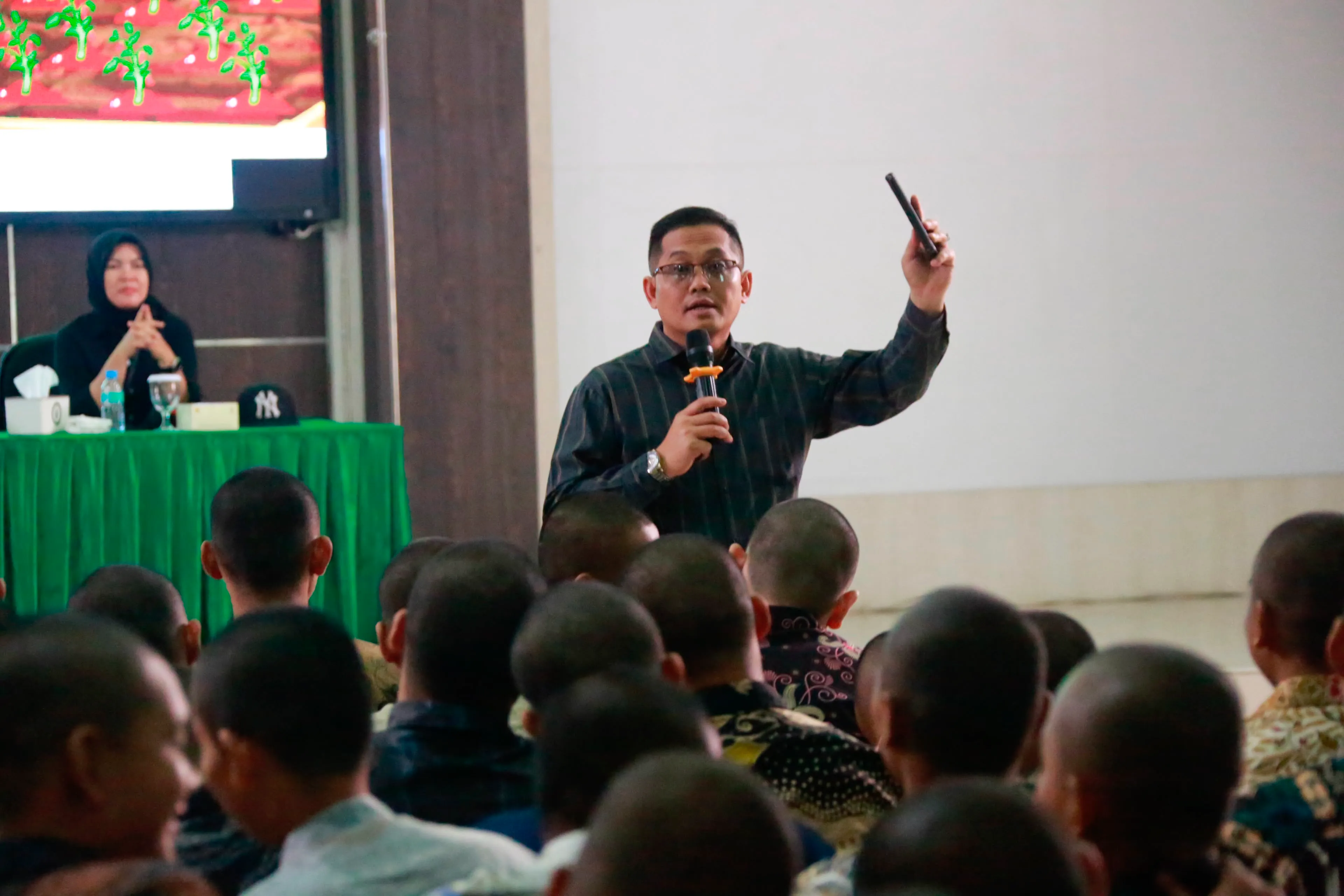Kepala Bapeltan Lampung Bedah Penerapan Smart Farming Dan Usaha Tani Cabai Di Kuliah Umum Polbangtan Kementan