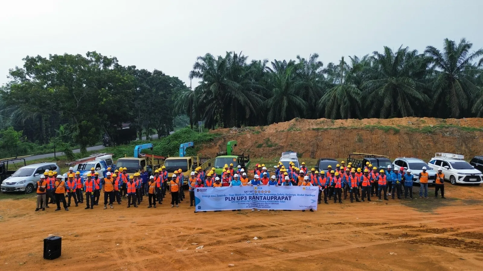 Sambut HUT Ke-81 RI, Personel Delapan ULP PLN Bergerak Serentak Perkuat Keandalan Listrik Di Rantau Dan Kotapinang