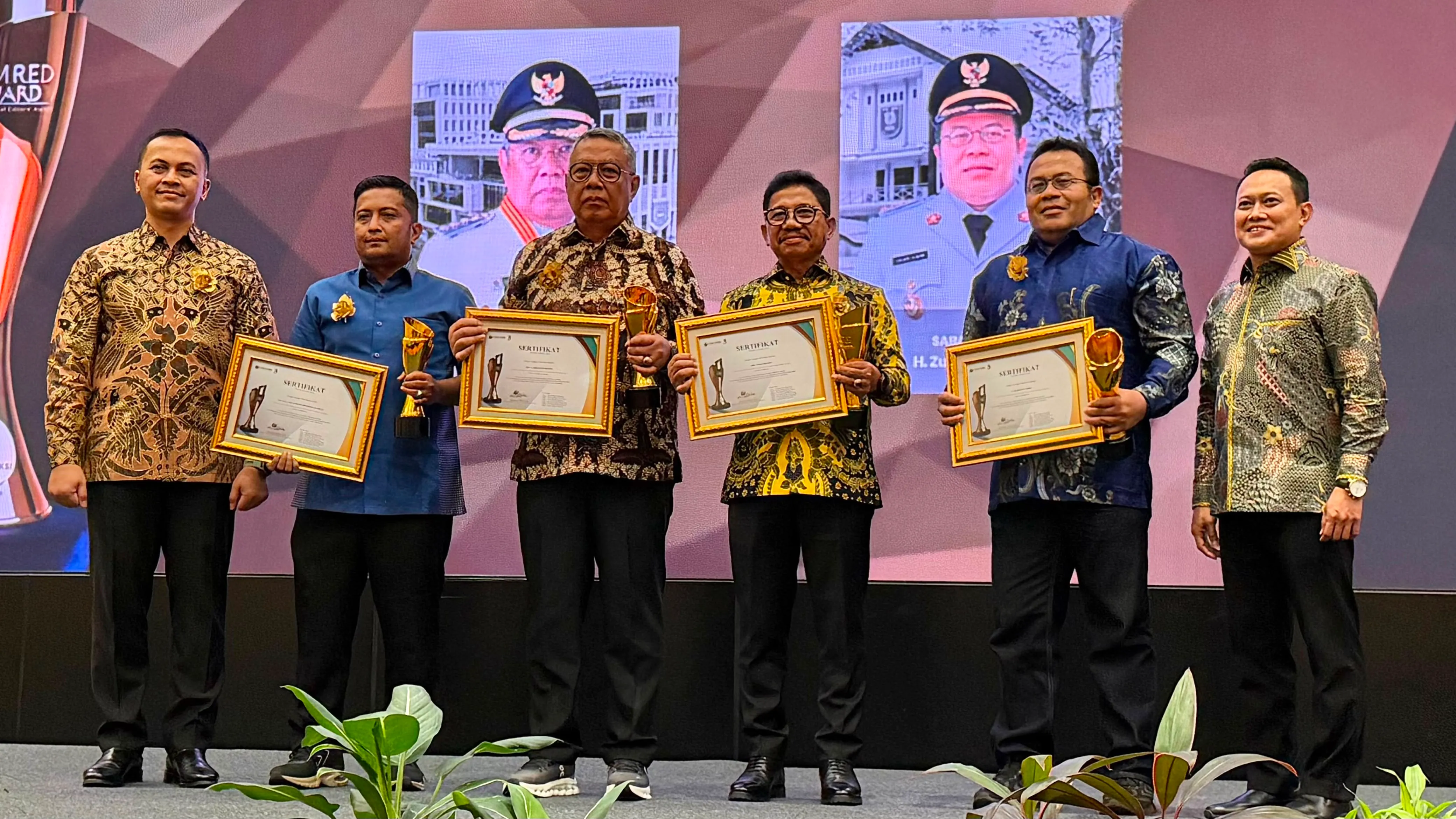 Wali Kota Sabang Terima Penghargaan Pimred Award 2026 Di Yogyakarta