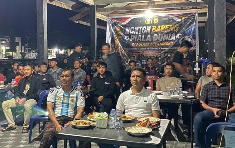 Masyarakat Ramai-ramai Nobar Final Piala Dunia 2026 di Polres Aceh Singkil