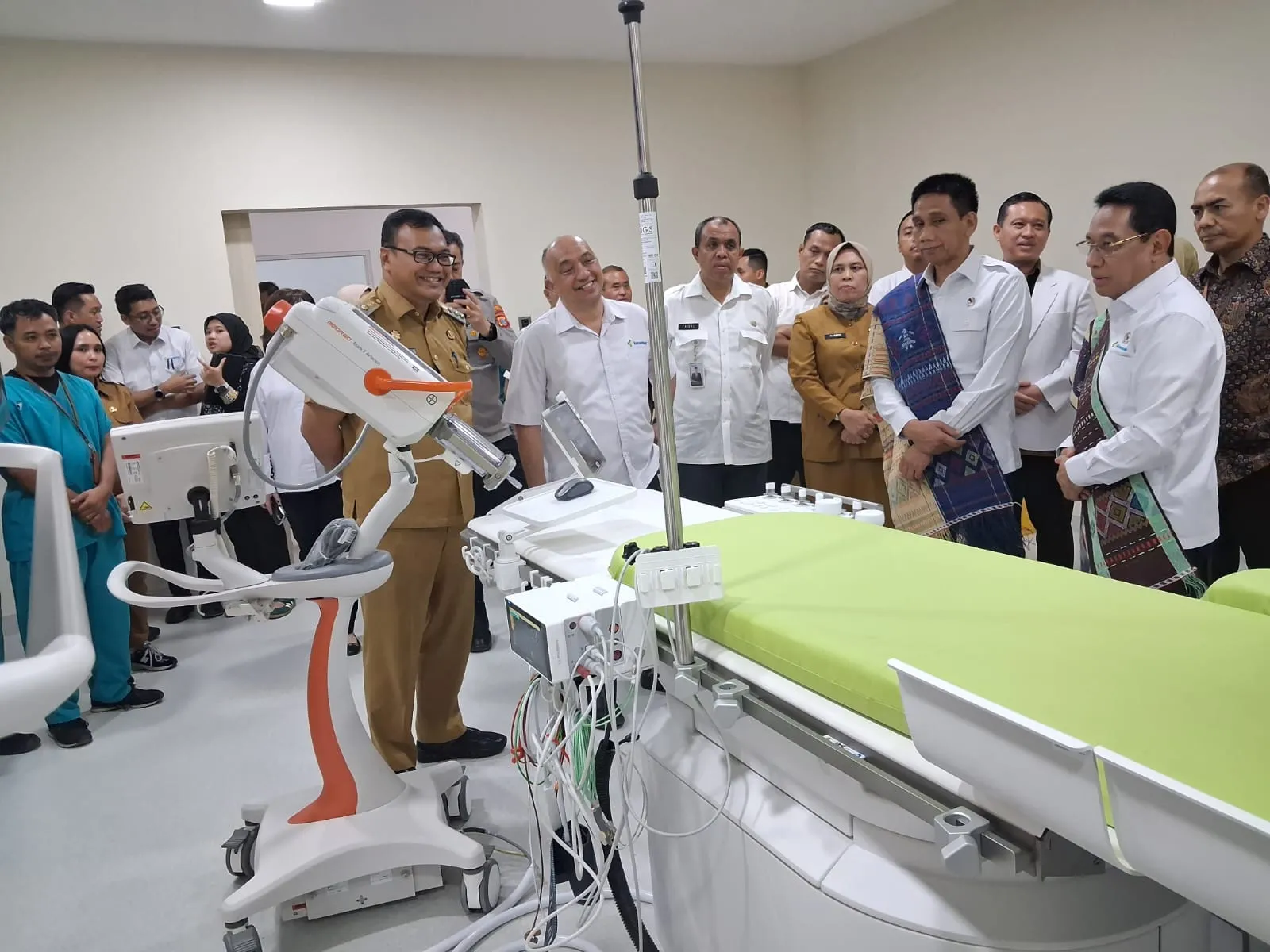 Wamenkes dan Wamendagri Tinjau Gedung Cathlab RSUD Amri Tambunan, Bahas Integrasi Skrining TBC dalam Program CKG