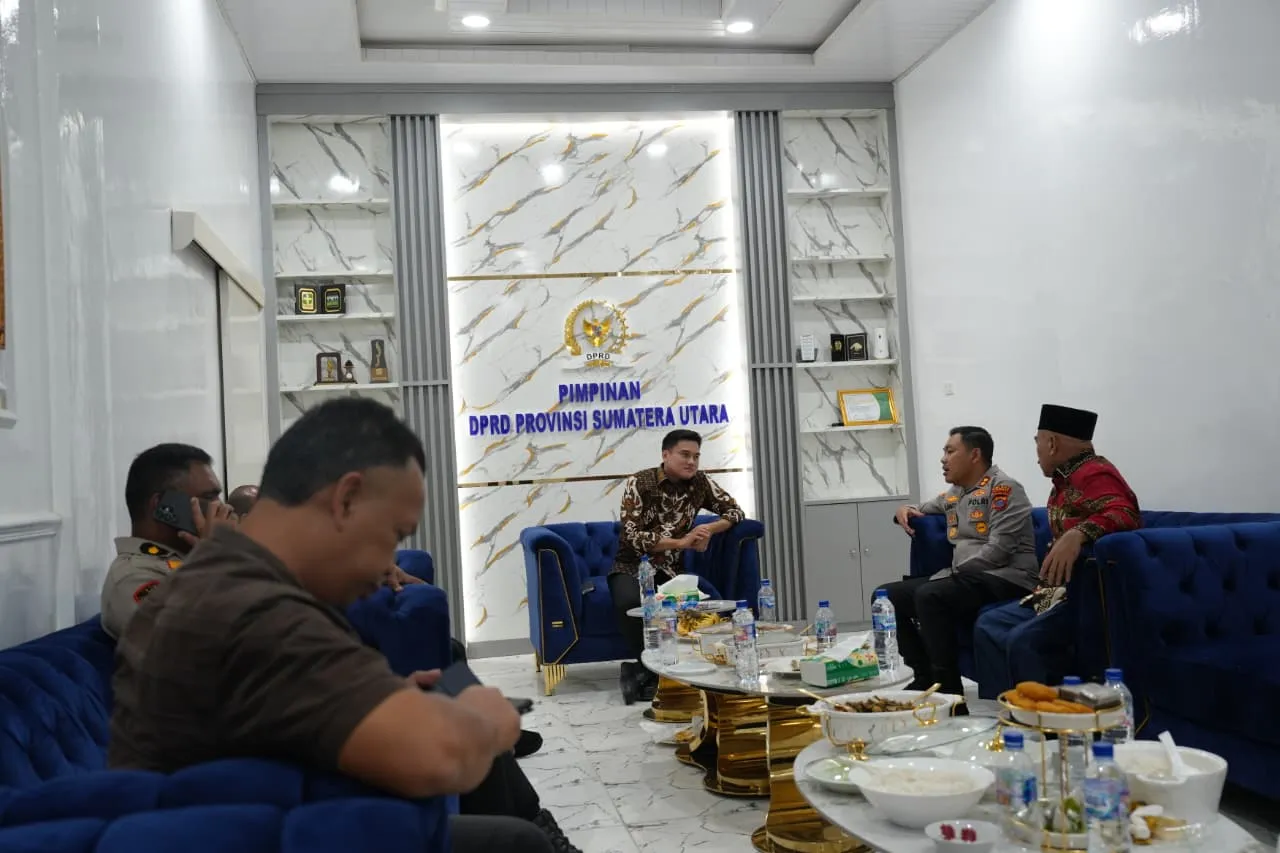 Perkuat Sinergitas, Kapolres Langkat Bersilaturahmi dengan Ricky Anthony