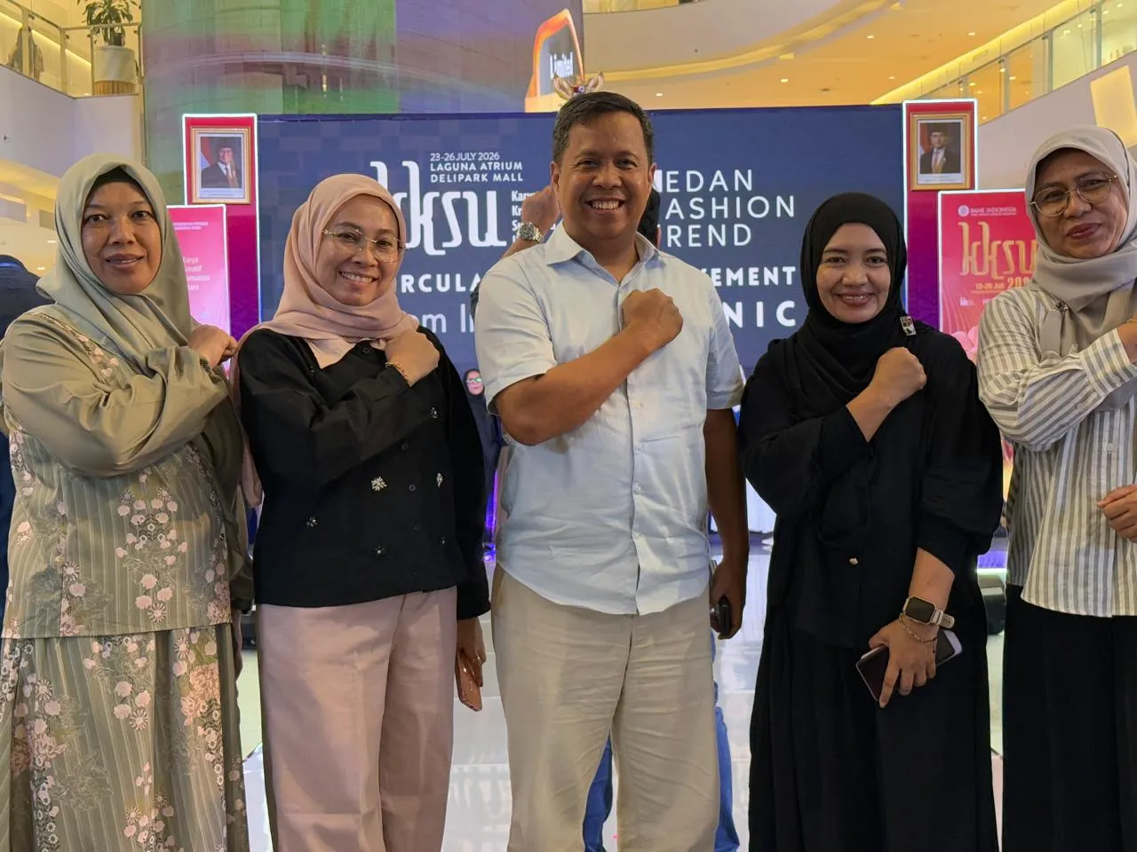 Desainer Binaan Pelindo Regional 1 Tampil di Medan Fashion Trend 2026
